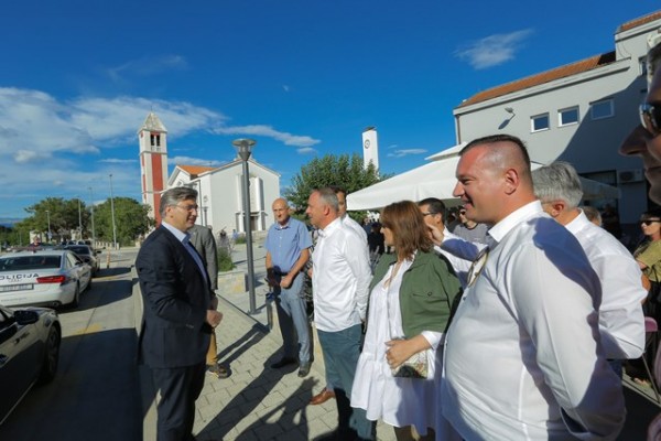 Druženje s članovima pobjedničke organizacije HDZ-a