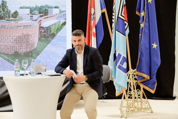 Predstavljen program za Zadar na 100%