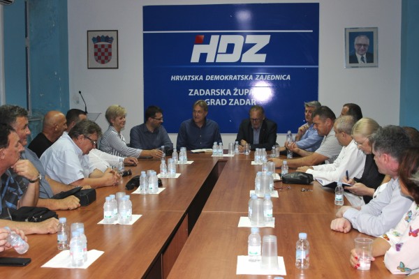 Međunarodni tajnik HDZ-a Božinović na radnom sastanku u Zadru