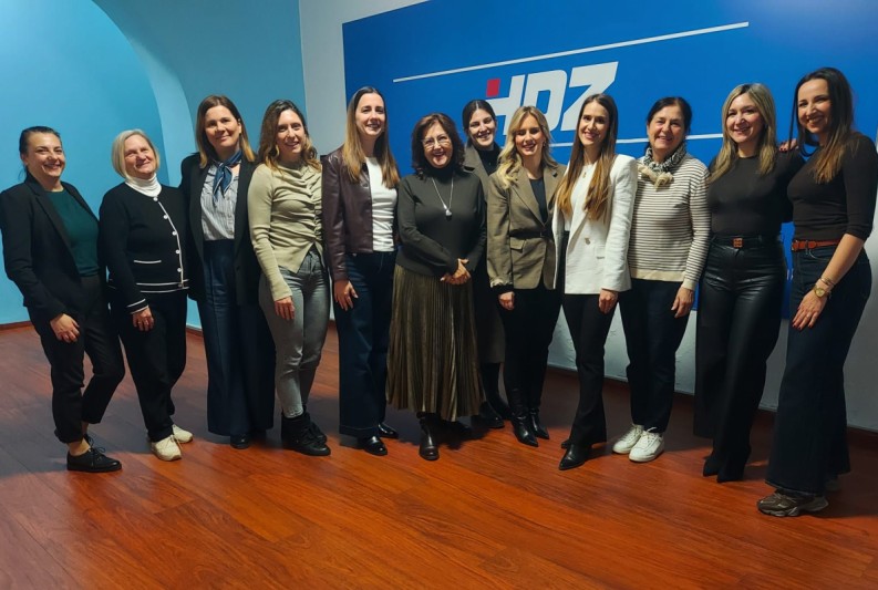 Matea Bakmaz izabrana za predsjednicu Zajednice žena "Katarina Zrinski" grada Zadra